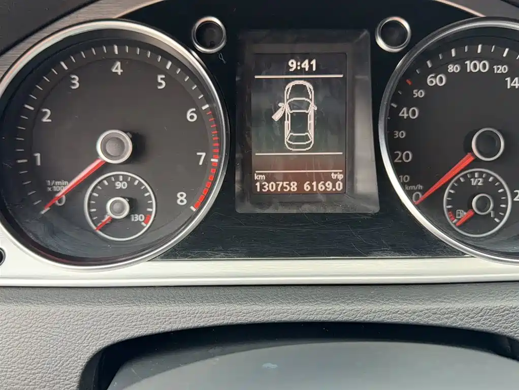 Volkswagen FAW-Volkswagen CC 2016 Model 1.8TSI Premium фото 6