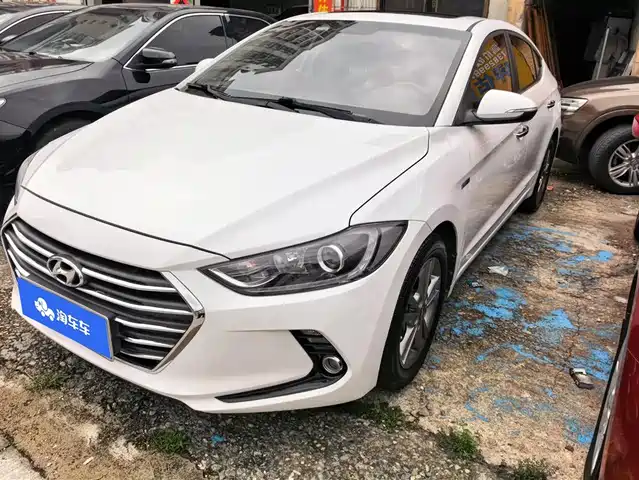 HYUNDAI LEAD