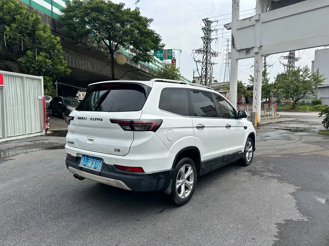 Bisu Auto Bisu T5 2017 2017 1.5T Manual Premium