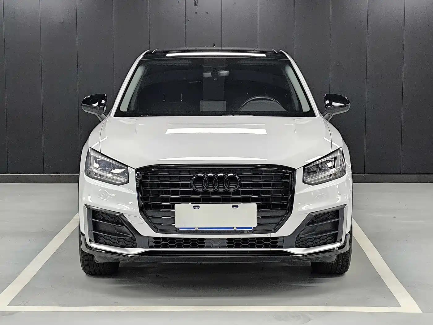 Audi Q2L 2018 35 TFSI Launch Exclusive Edition China VI фото 2