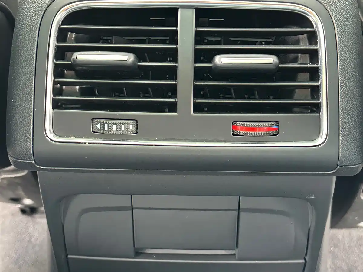 Audi Q5 2012 2.0TFSI Comfort фото 15