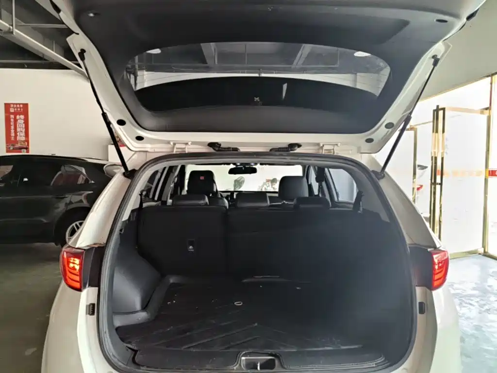 Kia KX5 2016 2016 Model 1.6T Automatic 2WD Premium