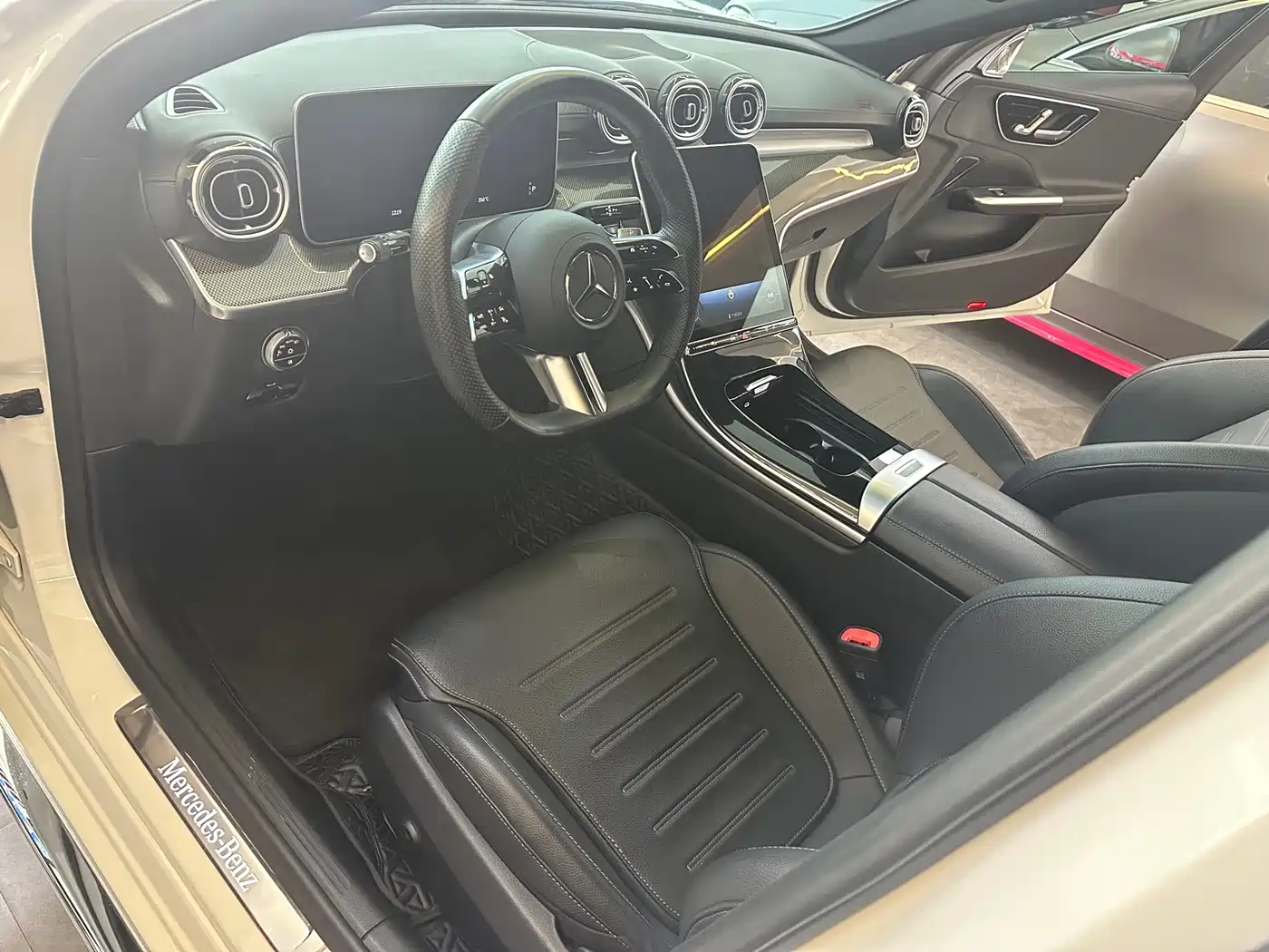 Mercedes-Benz C-Class 2023 C 260 L Sport фото 9
