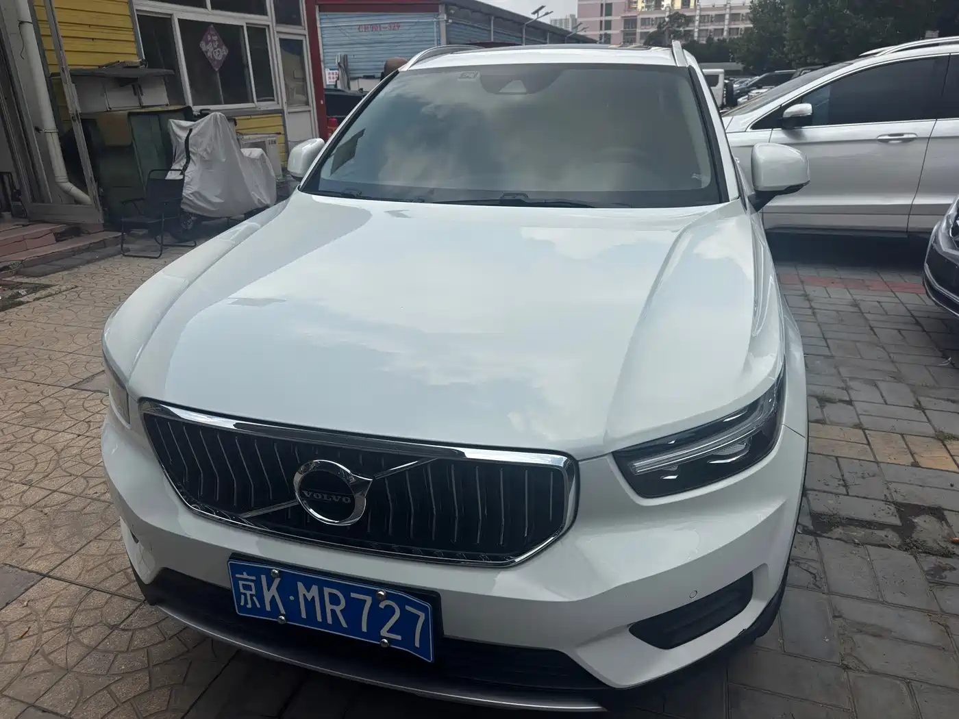Volvo XC40 2021 2022 Model T4 AWD Smart Drive Fashion Edition