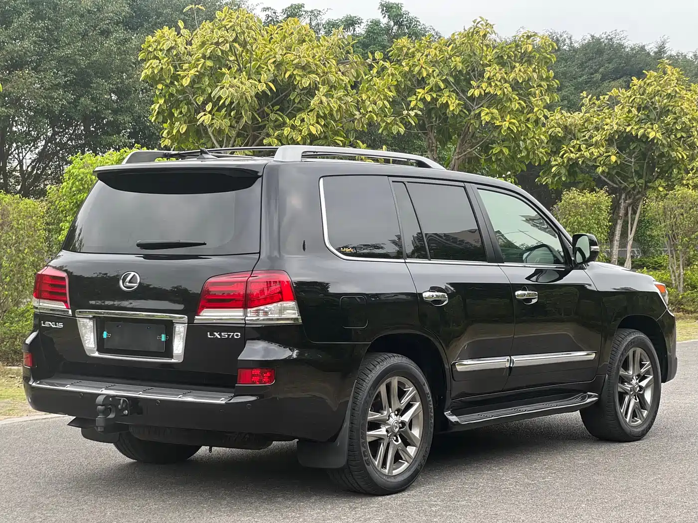 Lexus LX 2013 570 фото 7
