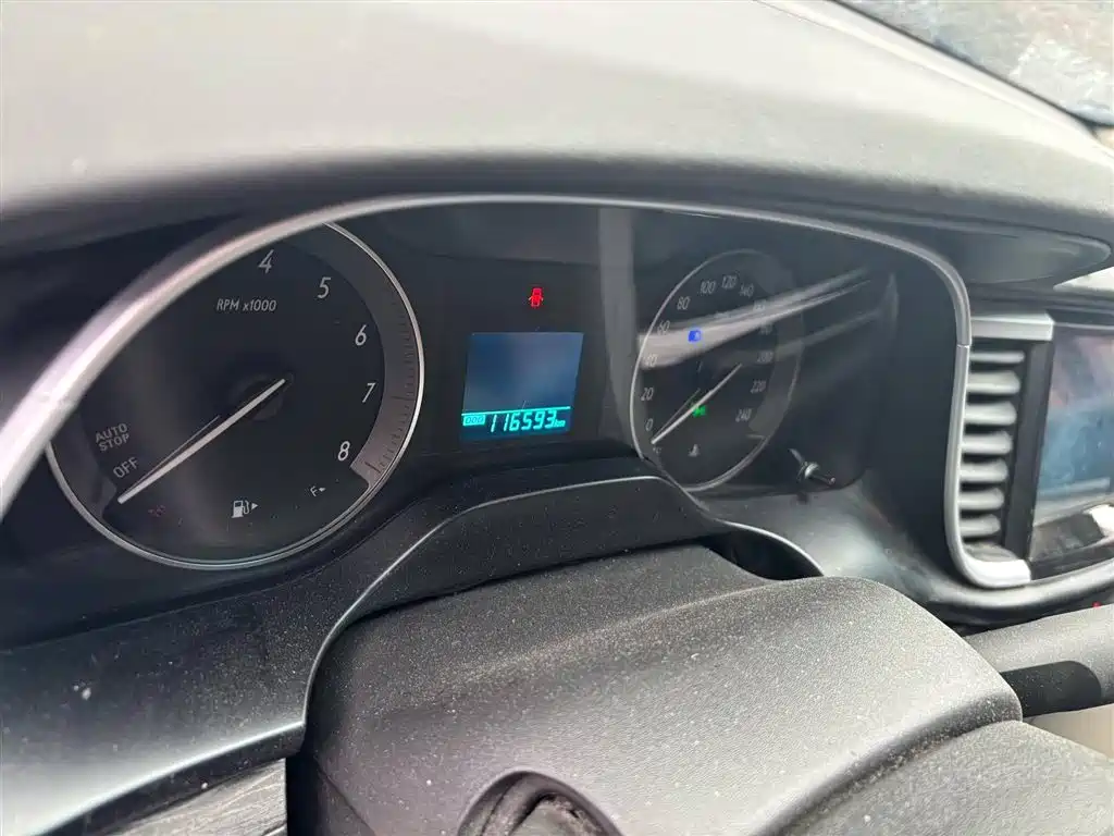 Buick Excelle 2015 15N Automatic Progressive фото 9