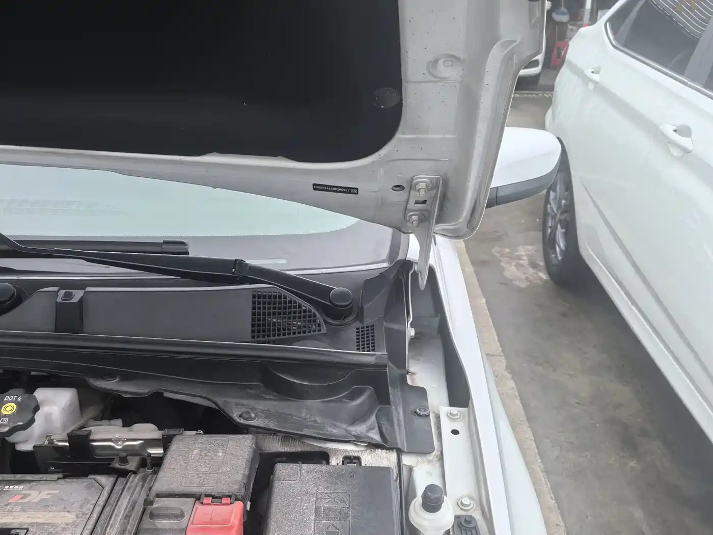 CHEVROLET KOVOZ