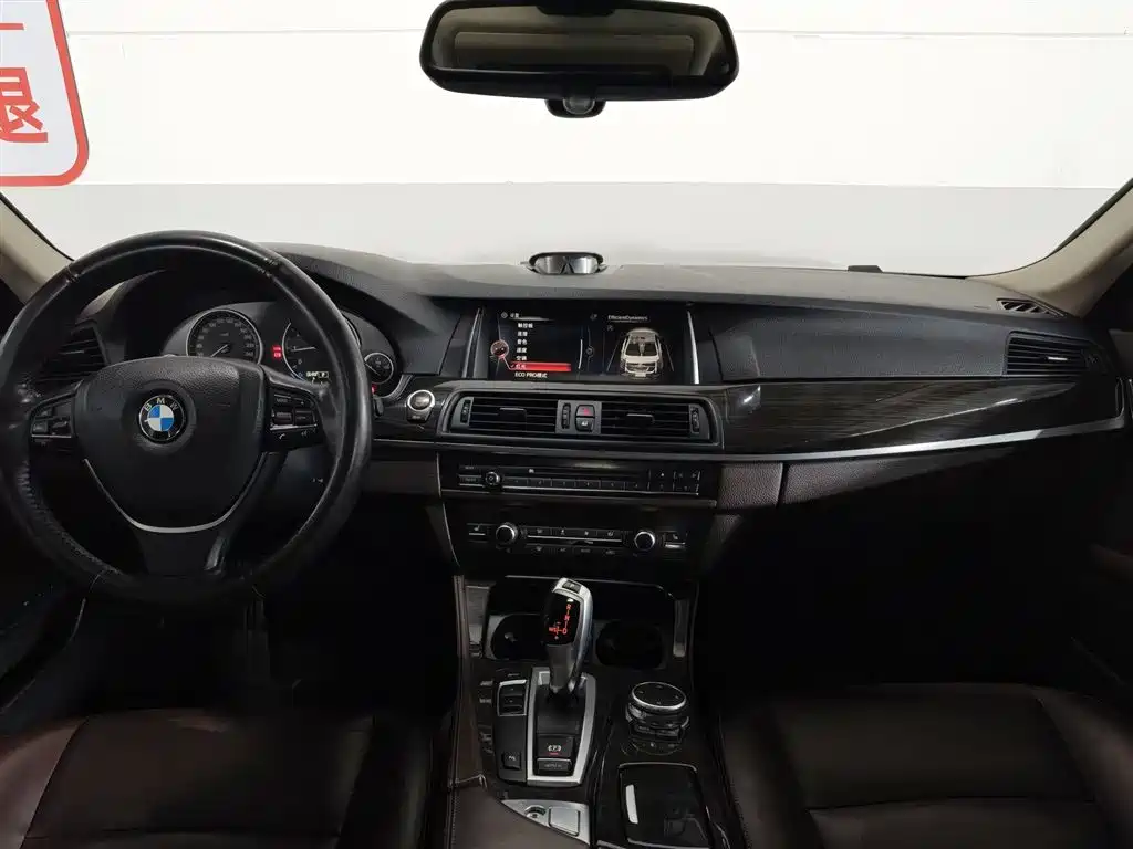 BMW 5 Series 2014 525Li Luxury Design Package фото 5
