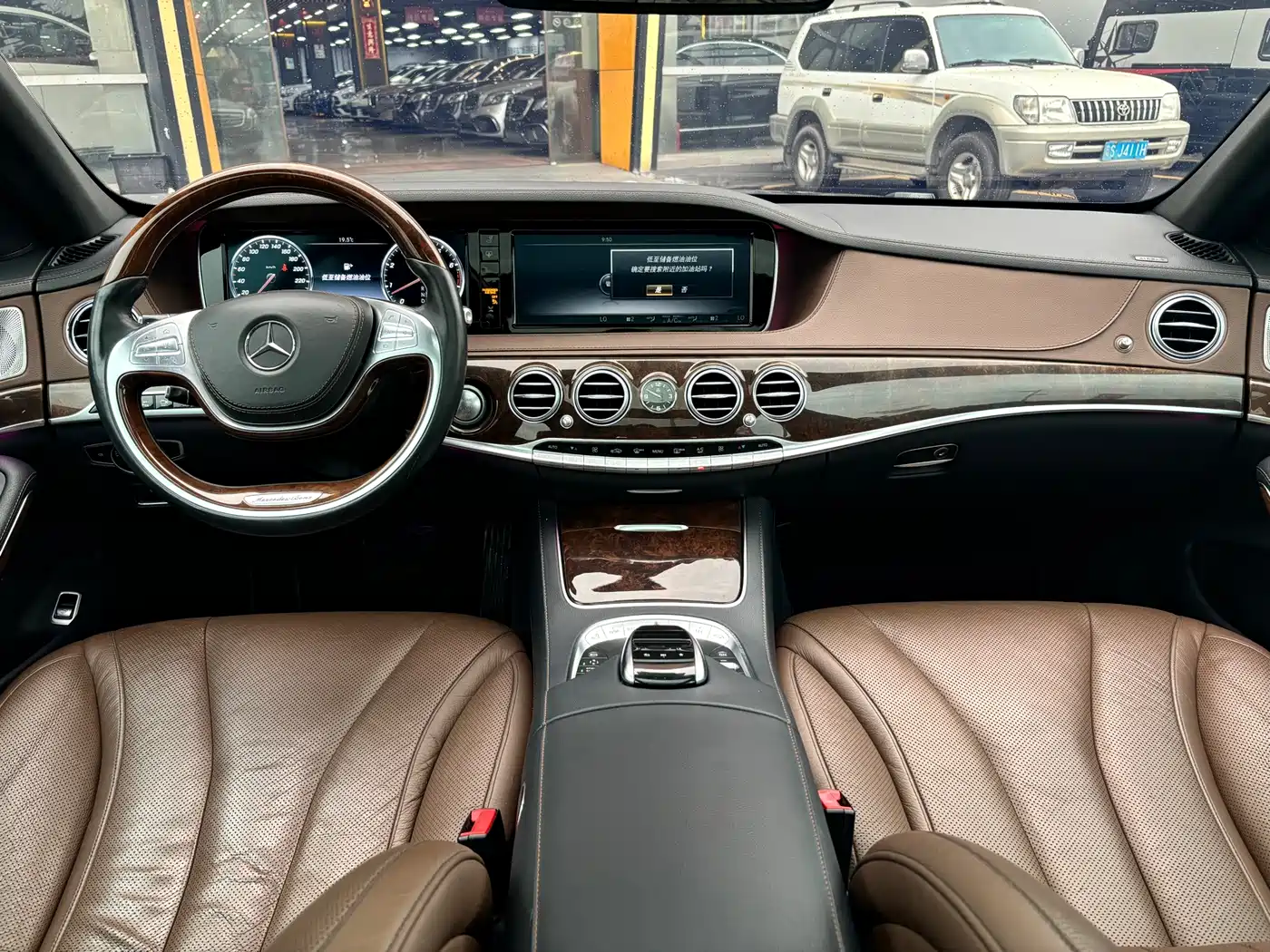 Mercedes-Benz S-Class 2017 S 320 L Luxury фото 12