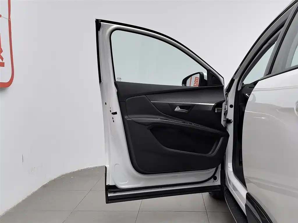 Peugeot 4008 2018 350THP Elite фото 8