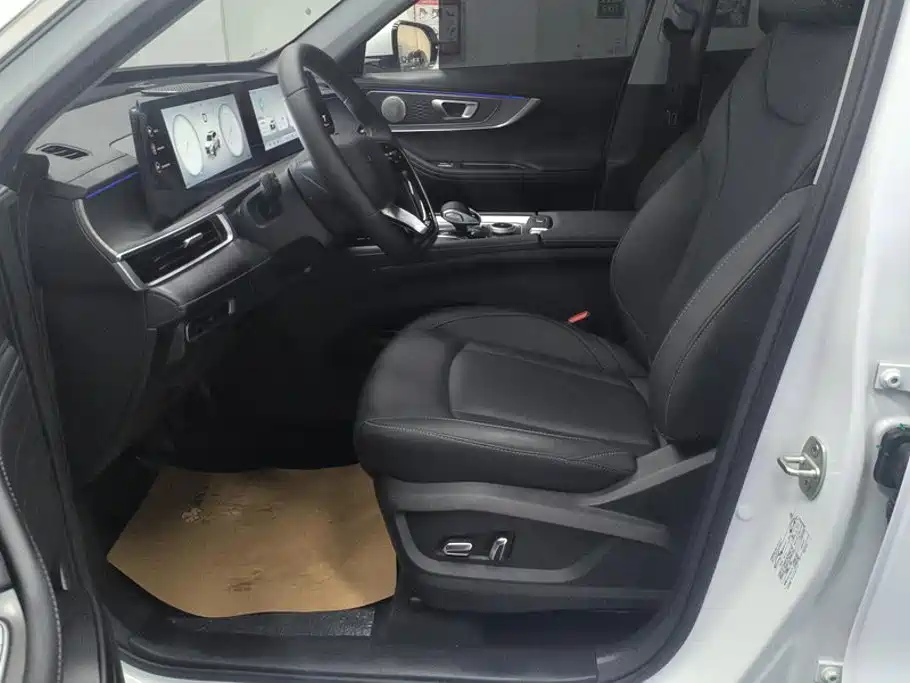 Chery Tiggo 8 PRO 2025 2025 290T 2WD Luxury Edition