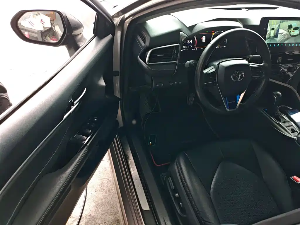 Toyota Camry 2021 2.5S Feng Shang Edition фото 16