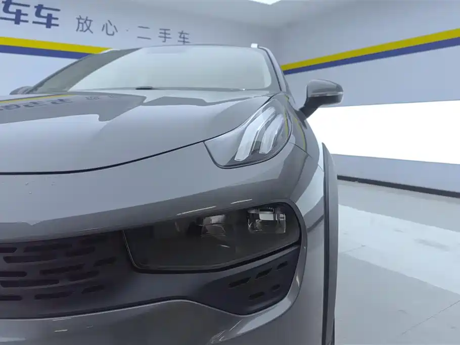 Lynk & Co 02 2019 1.5T DCT 2WD Power Edition China VI фото 5