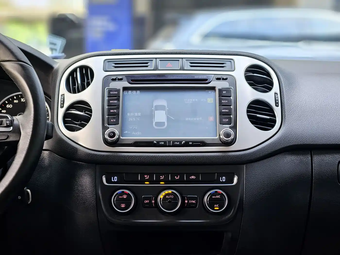 Volkswagen Tiguan 2013 1.8TSI Auto 2WD Comfort Edition фото 15