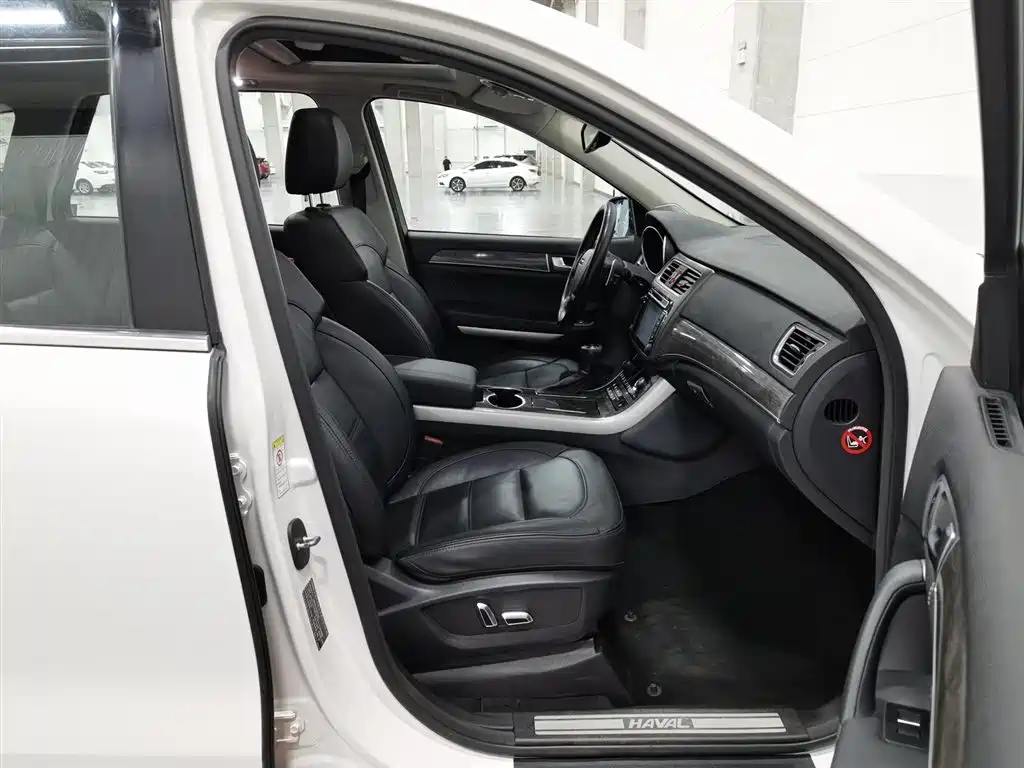 Haval H8 2015 2.0T 4WD Luxury фото 23