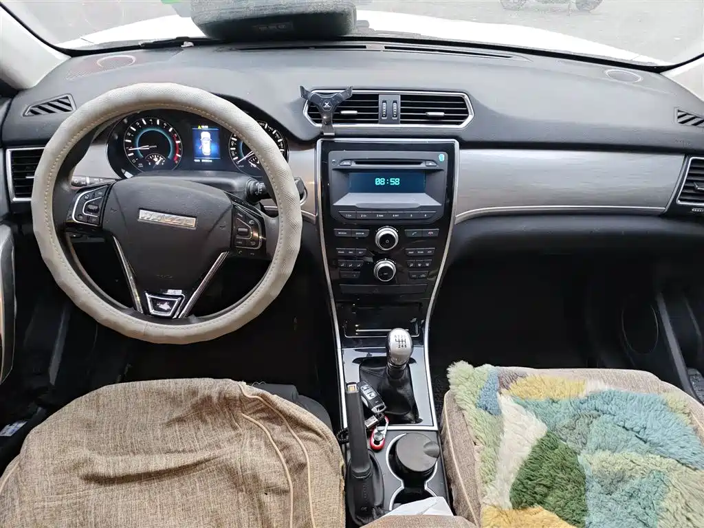 Haval H2 2017 Red Label 1.5T Manual 2WD Comfort фото 12