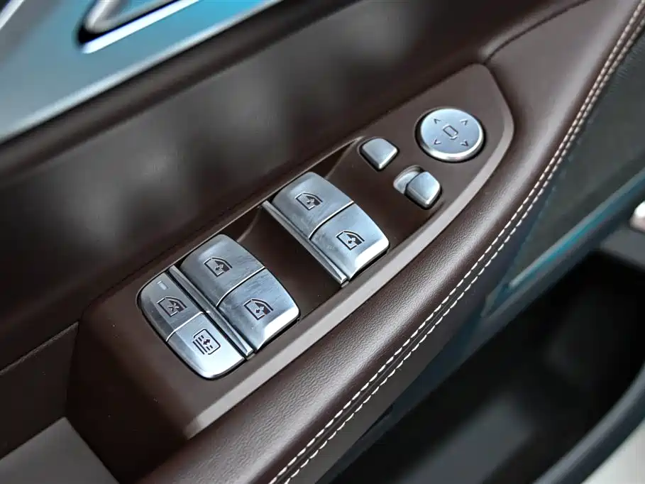 BMW 7 Series 2021 Model 730Li Luxury Package фото 23