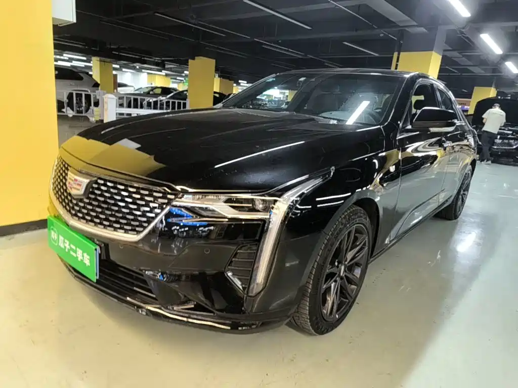 Cadillac CT4 2022 28T Luxury Model