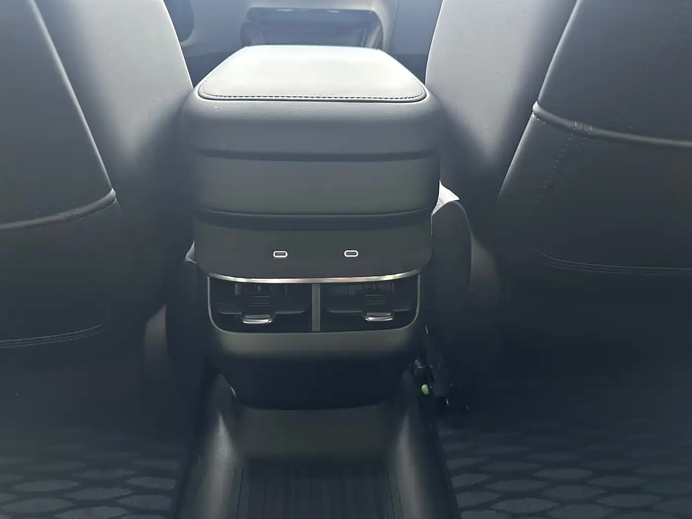 ZEEKR EXTREME KRYPTON 007