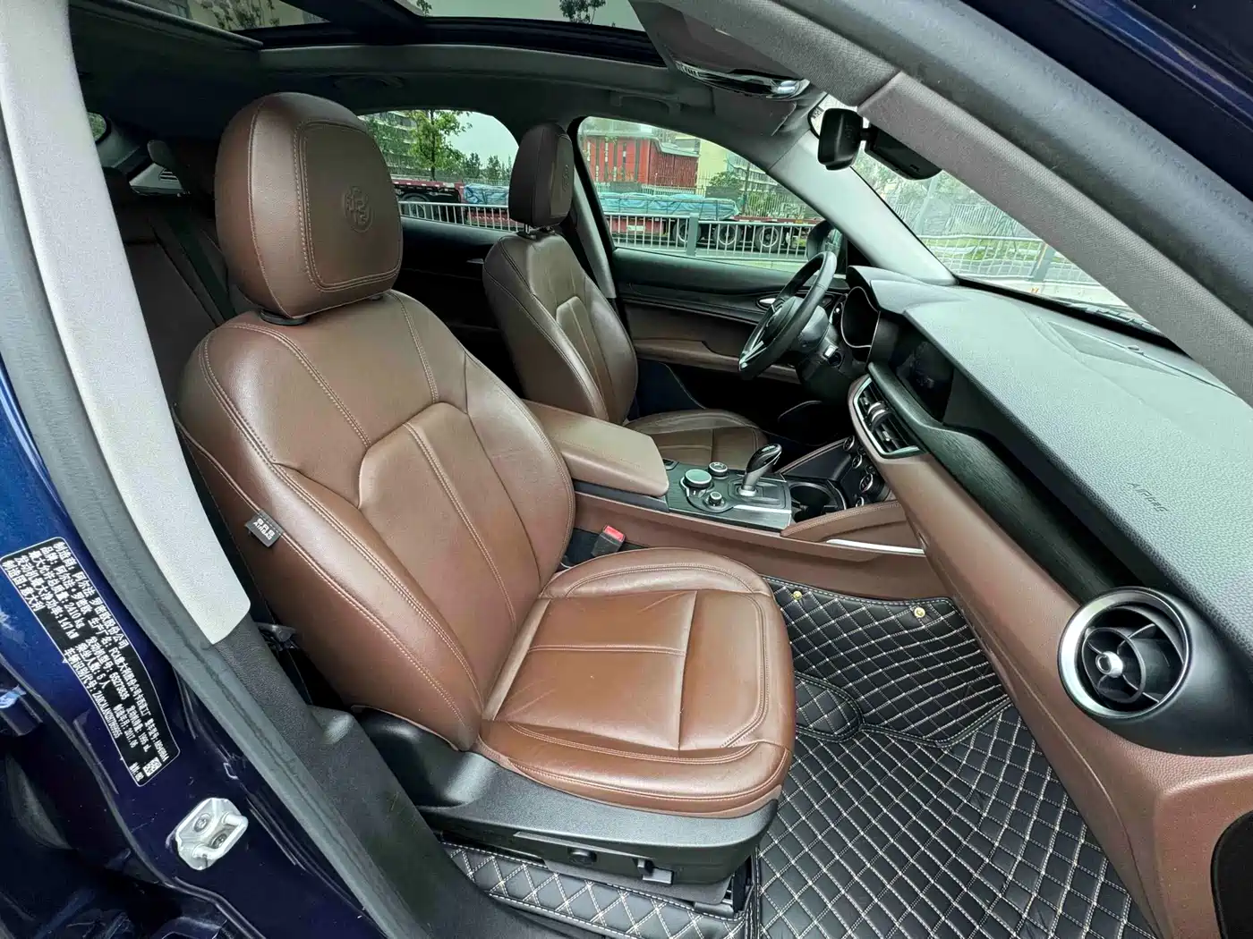 Alfa Romeo Stelvio 2018 2017 2.0T 200HP Elite