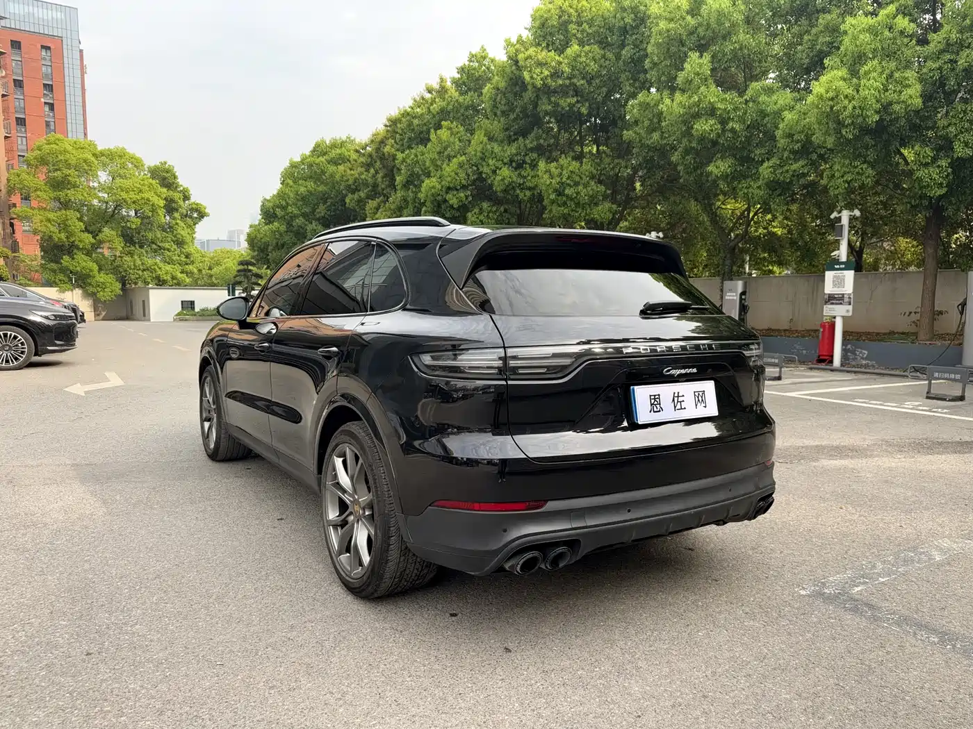 PORSCHE CAYENNE