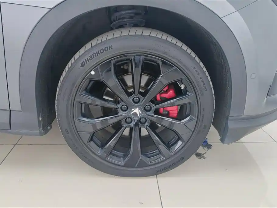 ARCFOX EXTREME FOX POLAR FOX ALPHA T5