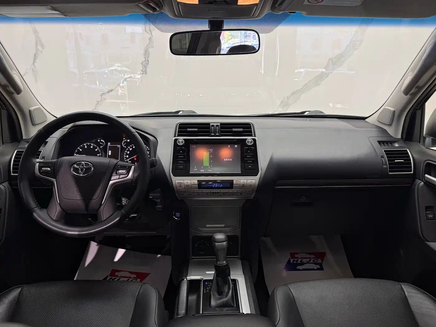 Toyota Prado 2018 3.5L Auto TX-L фото 10