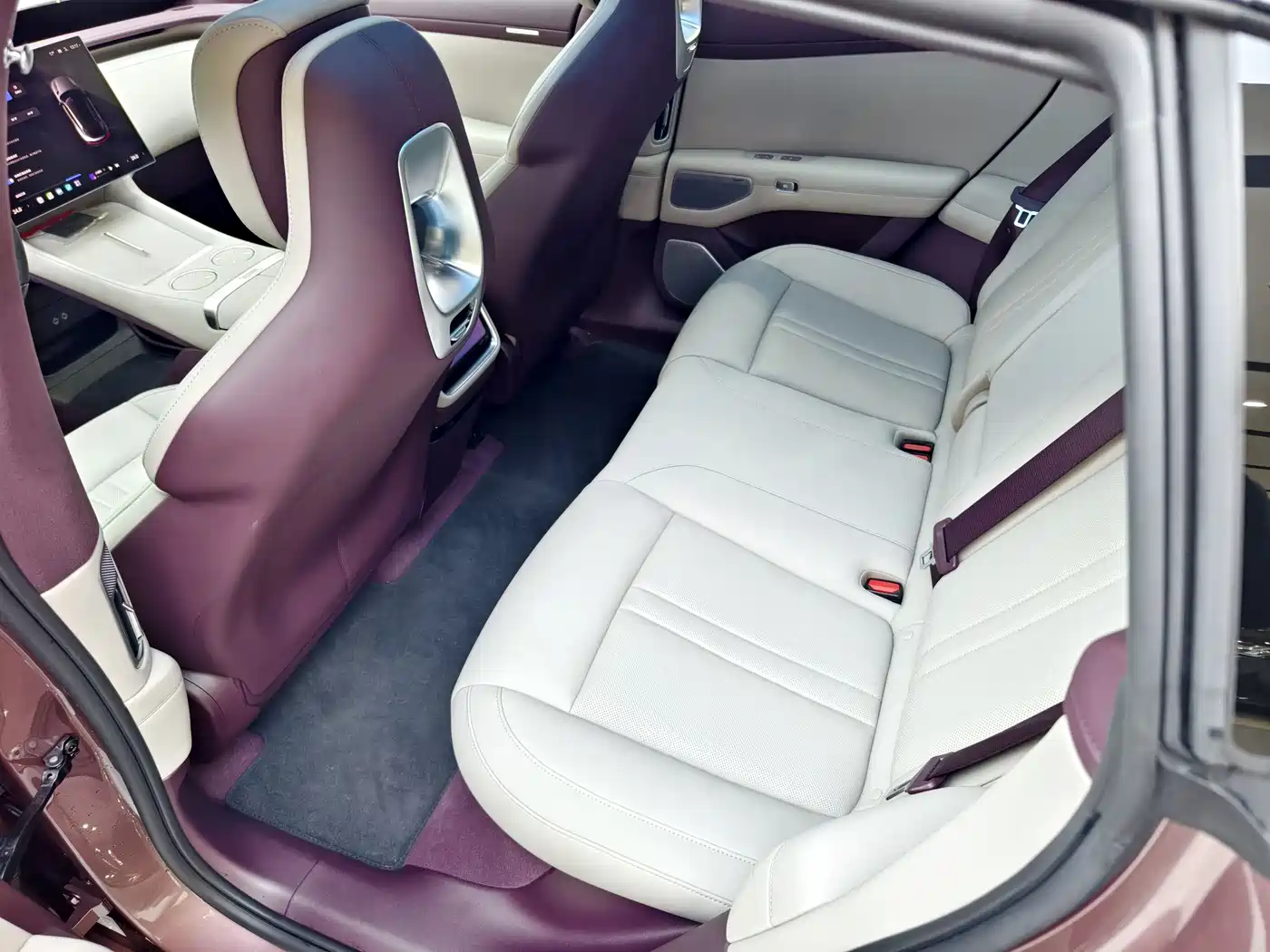 XIAOMI CAR XIAOMI YU7