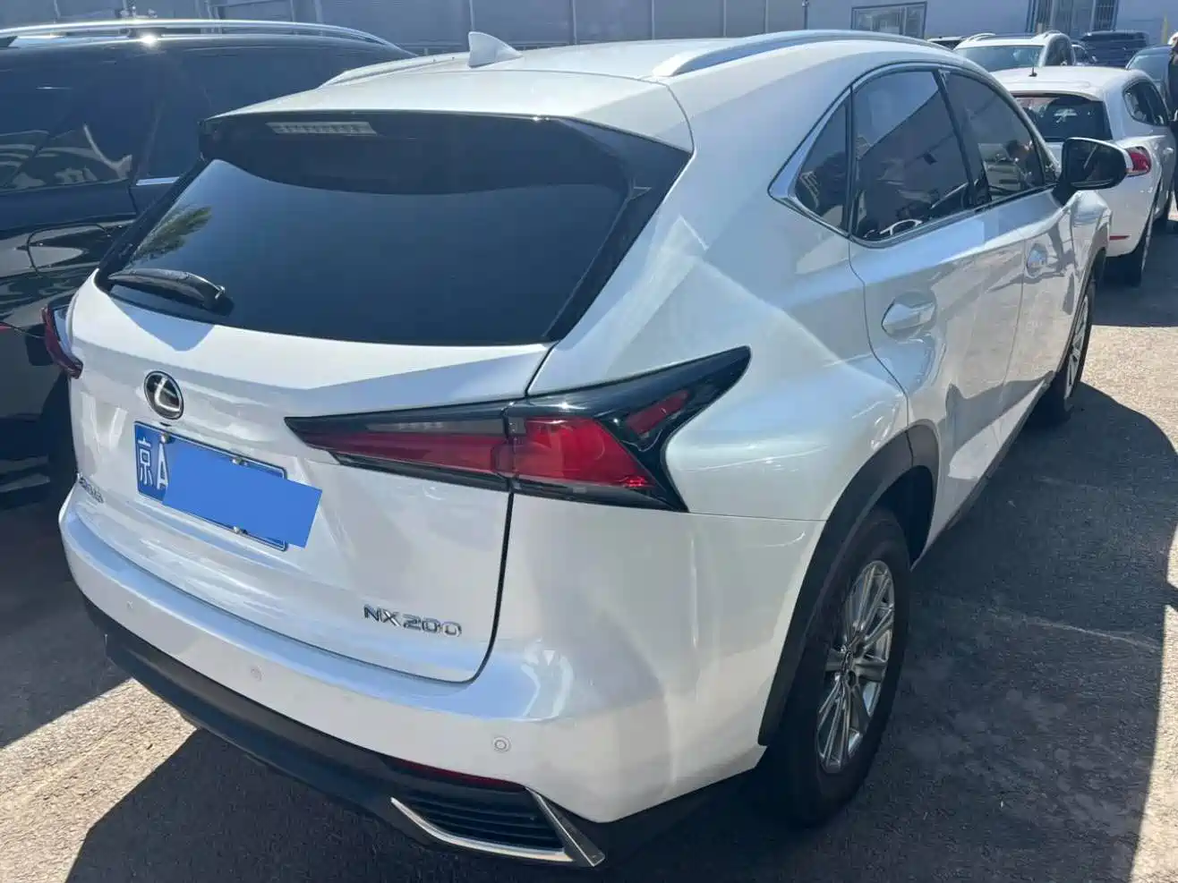 LEXUS NX