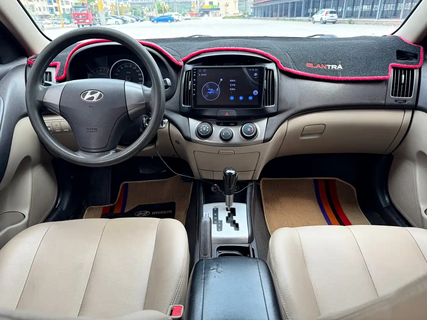 Hyundai Elantra 2011 1.6L Automatic Comfort фото 8