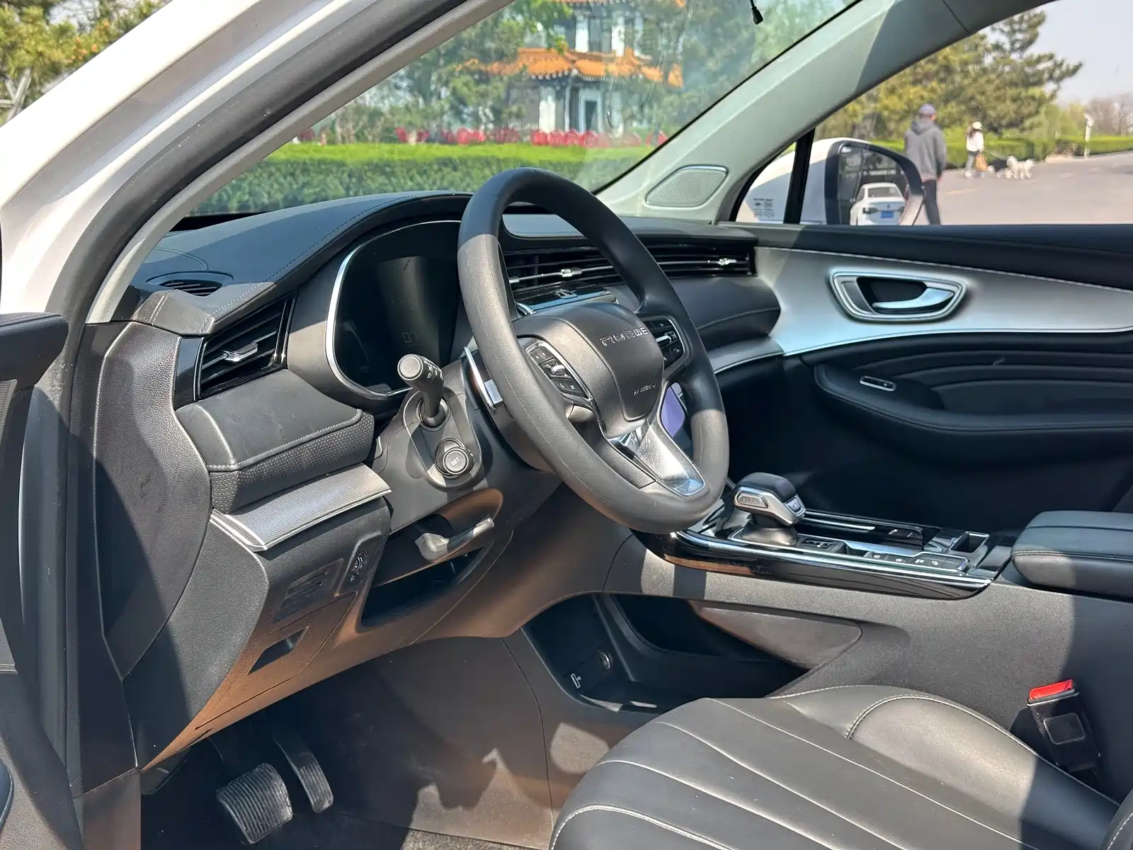 Фото 11 - Roewe RX5 MAX