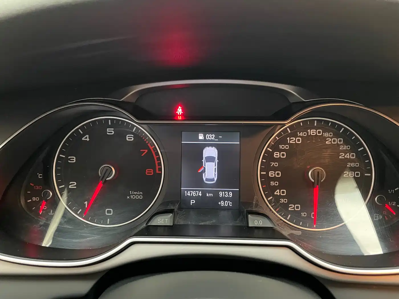 Audi A4 (Import) 2014 2014 40 TFSI allroad quattro plus