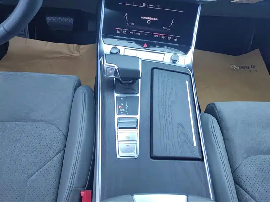 Audi A6L 2023 Facelift 45 TFSI quattro Premium Dynamic фото 16