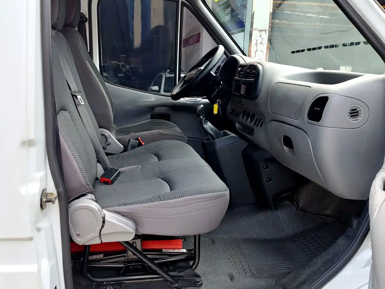Jiangling Tesun 2021 2019 2.8T Commercial Short Wheelbase Medium Roof 6-Seater China VI JX493