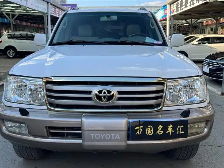 Toyota Land Cruiser (Import)