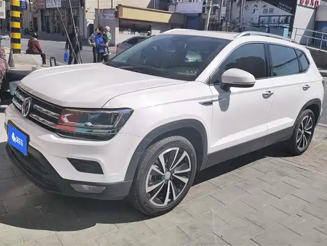 VOLKSWAGEN TUYUE