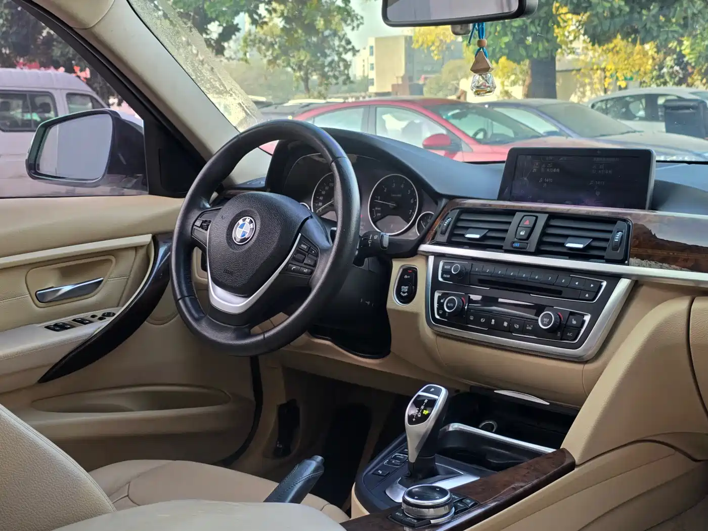 BMW 3 Series 2013 Facelift 320Li Luxury Design Package фото 9