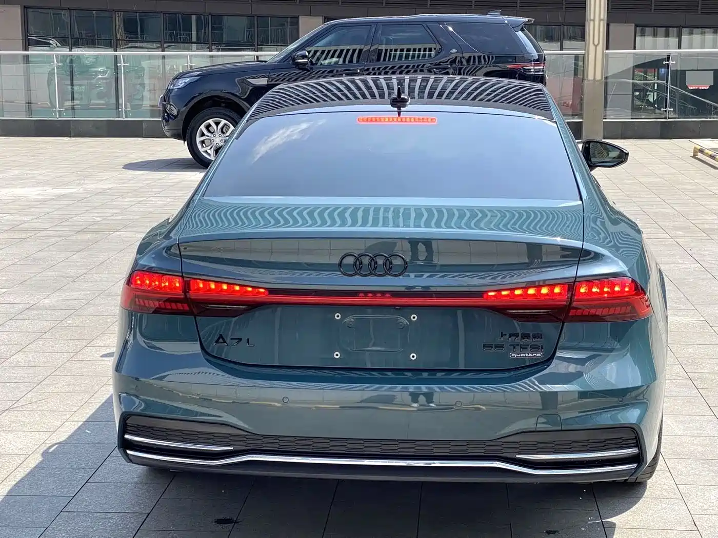 AUDI A7L