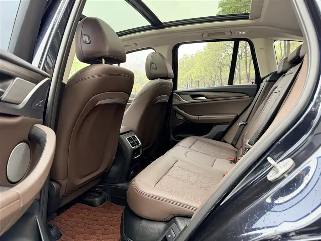 BMW X3 2022 xDrive30i Leading M Night Package фото 16