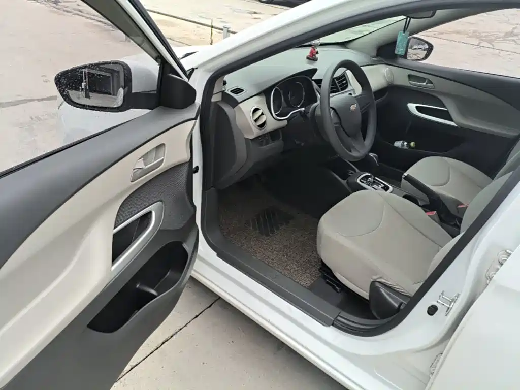 Chevrolet Sail 2019 2018 Sail 3 1.3L AMT Ideal
