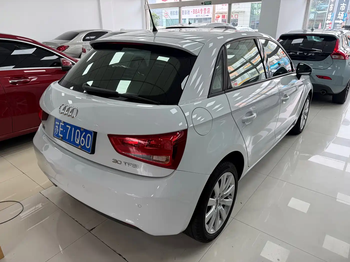 Audi A1 2015 2014 30 TFSI Sportback Comfort