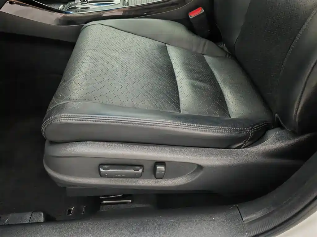 Honda Jade 2017 210TURBO CVT Luxury Edition 5-seater фото 20