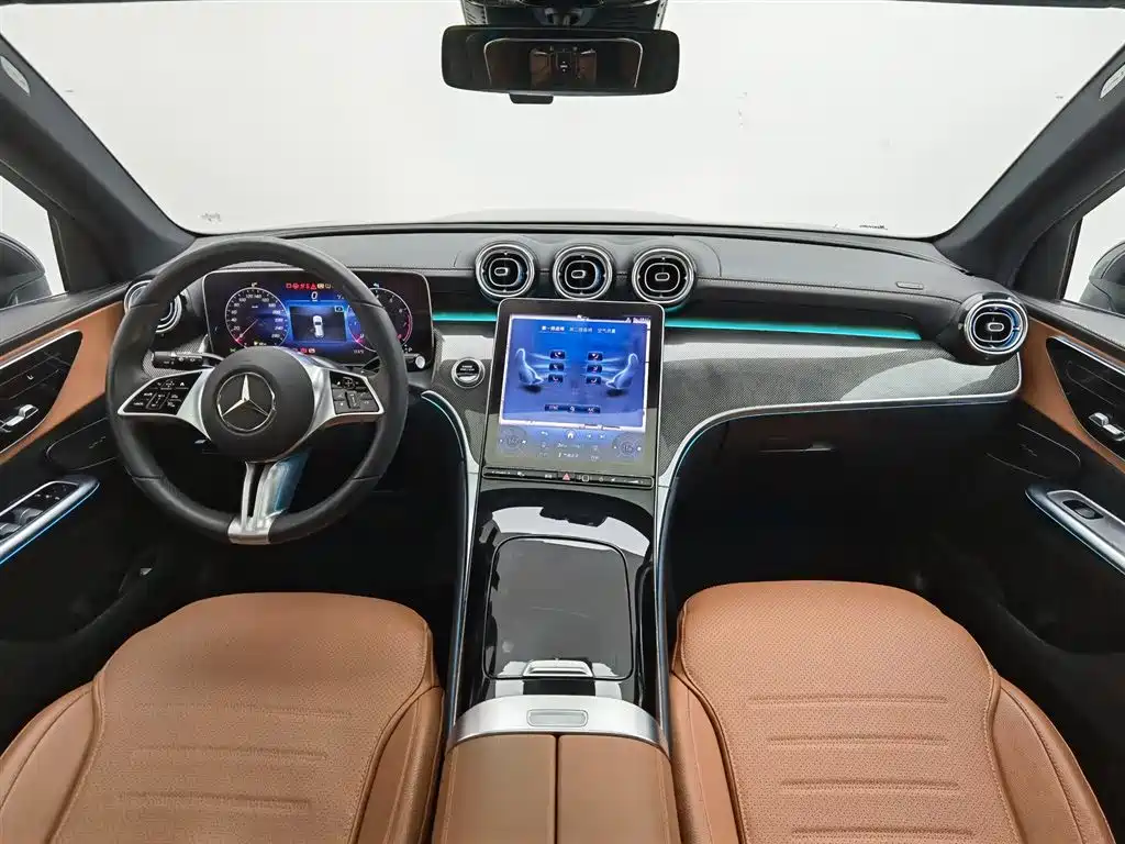 Mercedes-Benz GLC 2023 GLC 260 L 4MATIC Dynamic 7-Seater фото 5