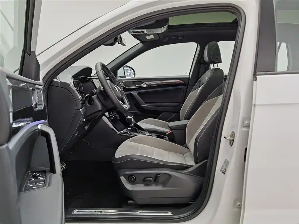 Volkswagen Tayron 2020 380TSI 4WD R-Line Smart Edition фото 10