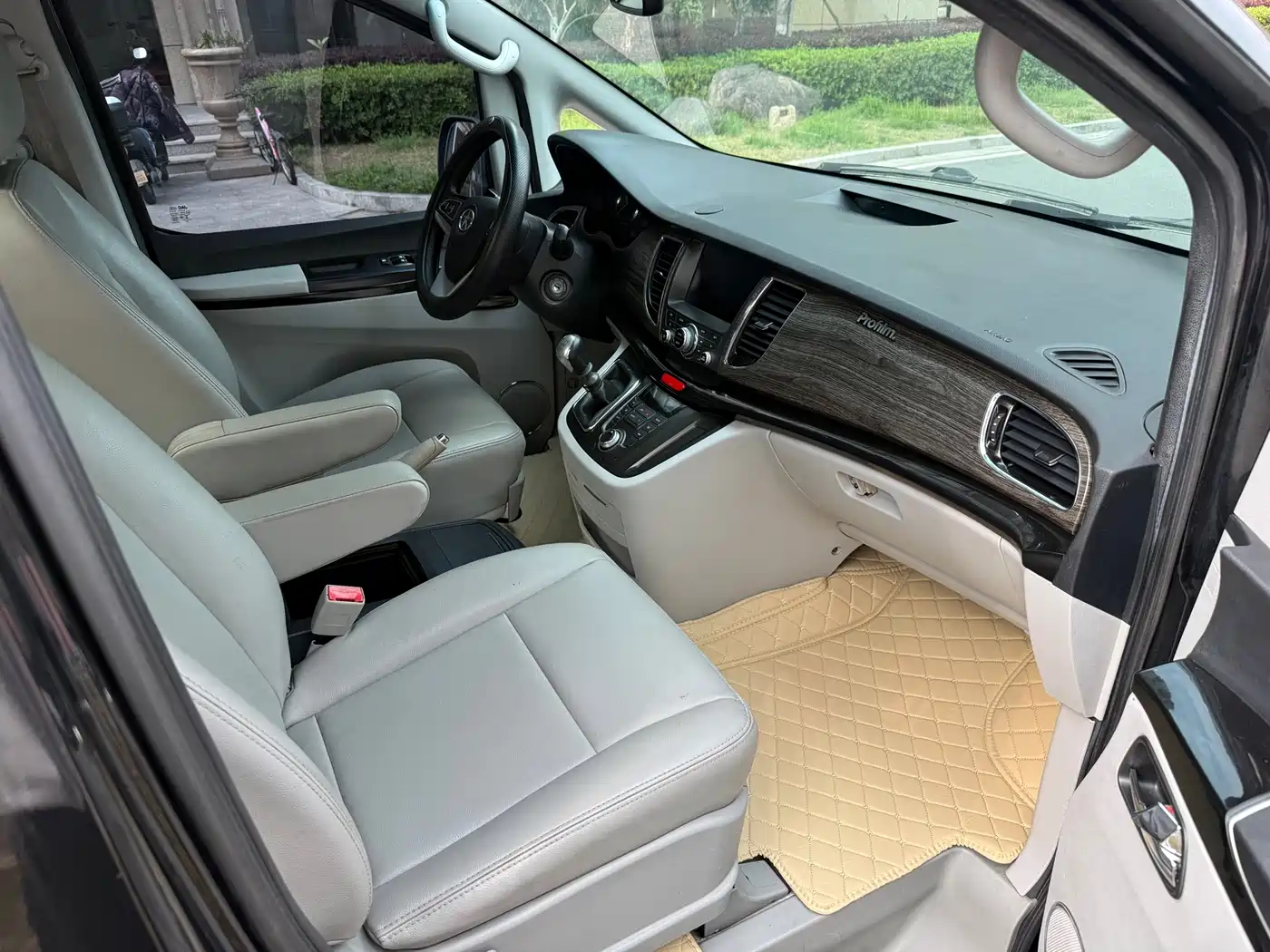 JAC Motors Refine M5 2016 2014 Color Tour 2.0T Gasoline Manual Business