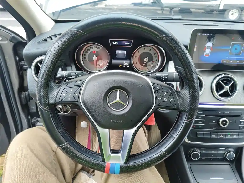 Mercedes-Benz GLA 2016 GLA 200 Fashion фото 7