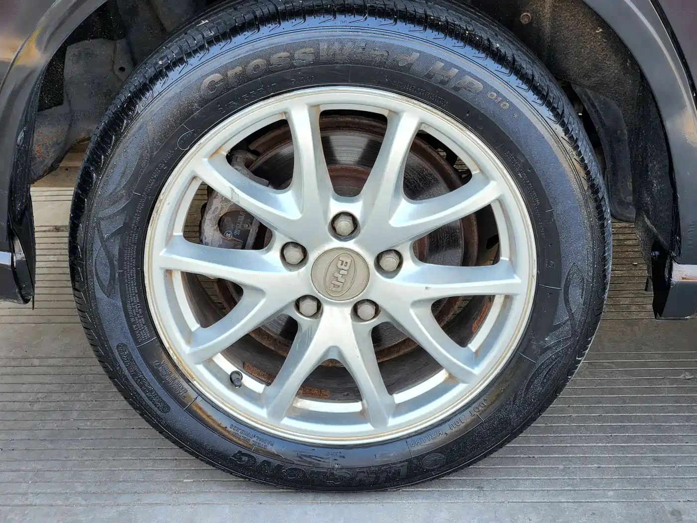 BYD M6 2013 2.4L Automatic Premium фото 6