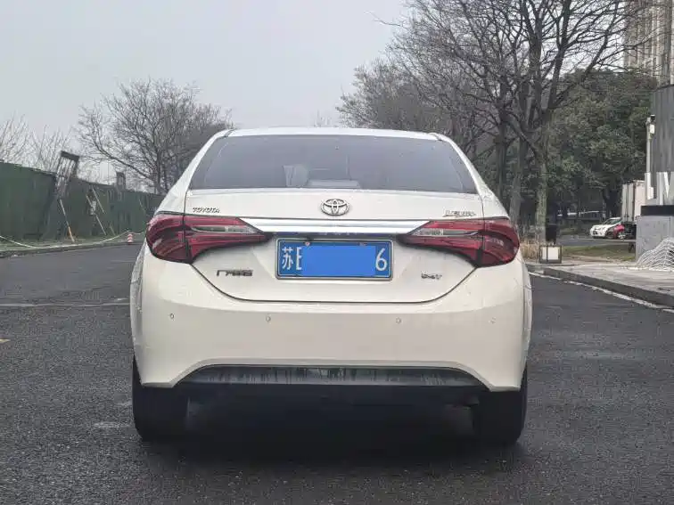 Toyota Levin 2017 Facelift 185T CVT Elite (China V) фото 7