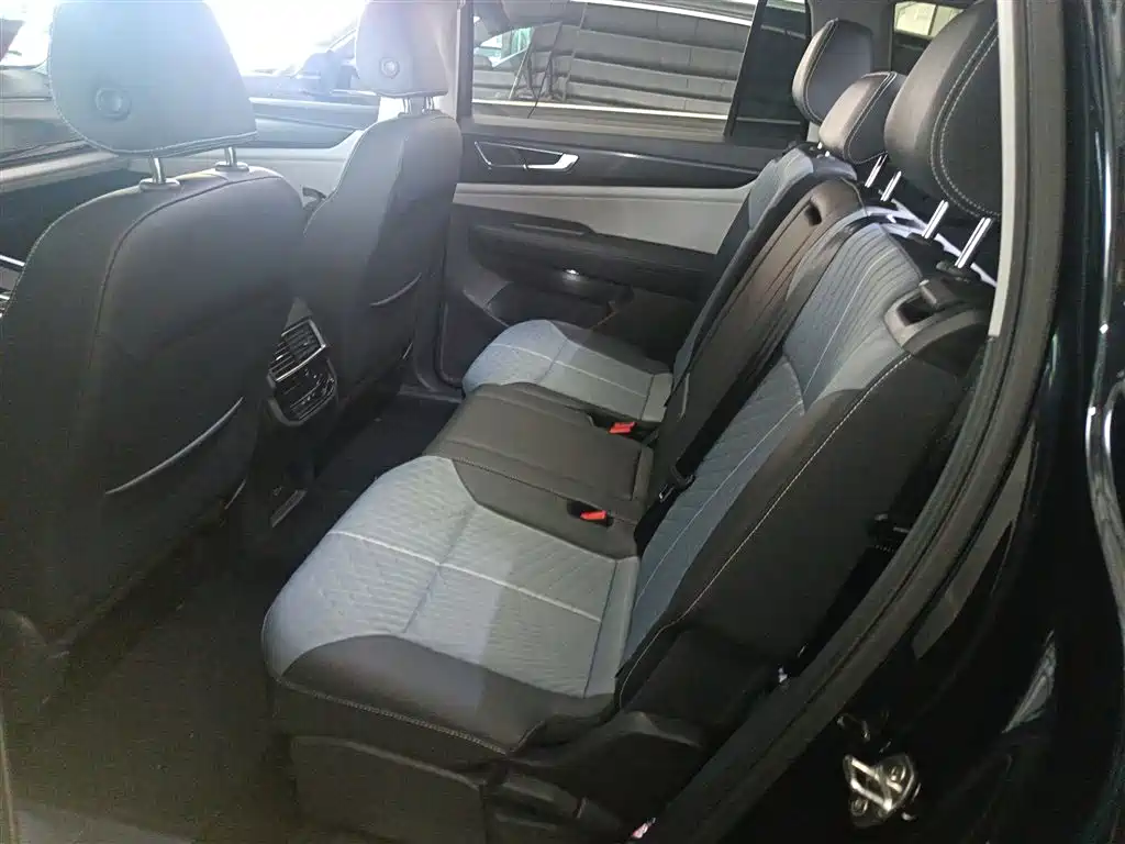 Volkswagen Teramont 2022 380TSI 4MOTION Luxury фото 17