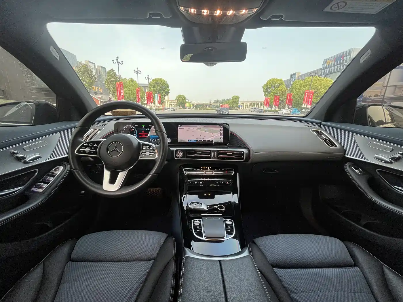 Mercedes-Benz EQC 2020 EQC 350 4MATIC фото 12